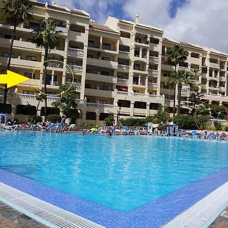 Modern Free Wifi Heated Pool Apartamento